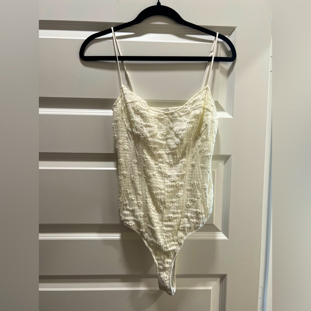 ASTR the label cream bodysuit